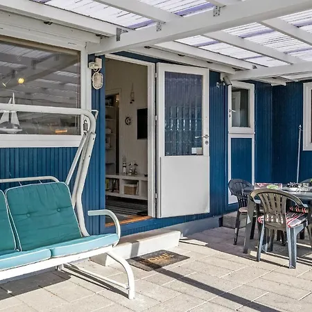 בית נופש 3 Bedroom Awesome In