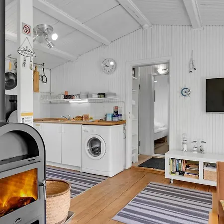 بيت للعطل 3 Bedroom Awesome In